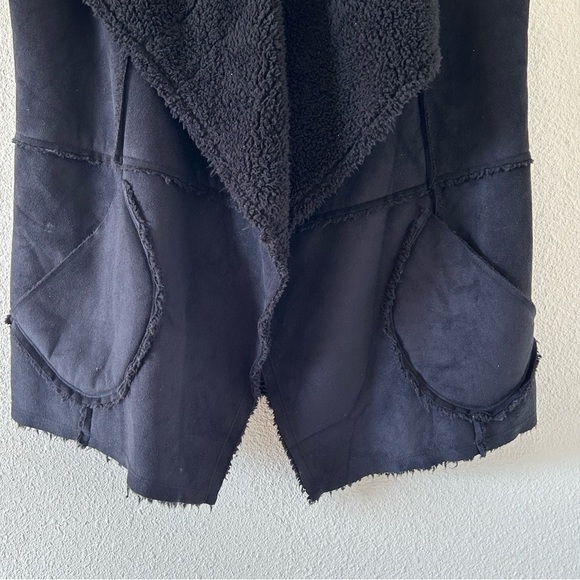 Caslon Women’s Vest Cadigan Large Black Large Teddy Collar Layer Fall Cozy Cabin - Picture 3 of 10